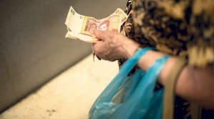 Als Folge der hohen Inflation bekommen die Argentinier fuer ihr Geld immer weniger Waren